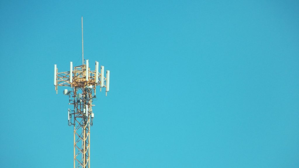 edc-mobile-cell-tower